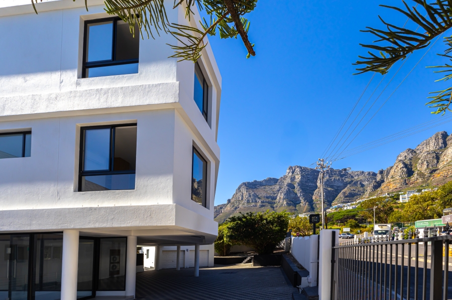 To Let 3 Bedroom Property for Rent in Camps Bay Western Cape